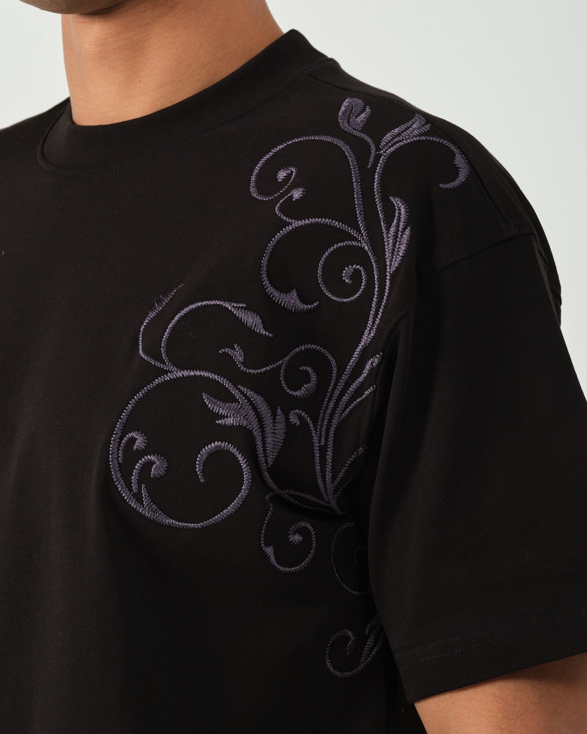T SHIRT